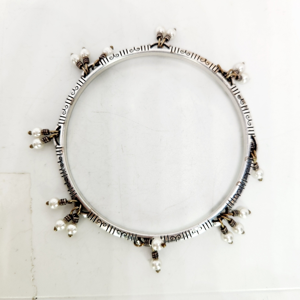 Brighton Vintage Figaro Silver Plated Bangle Bracelet W Cream Pearl Dangle Charm
